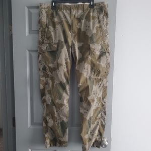 Levi's cargo pants